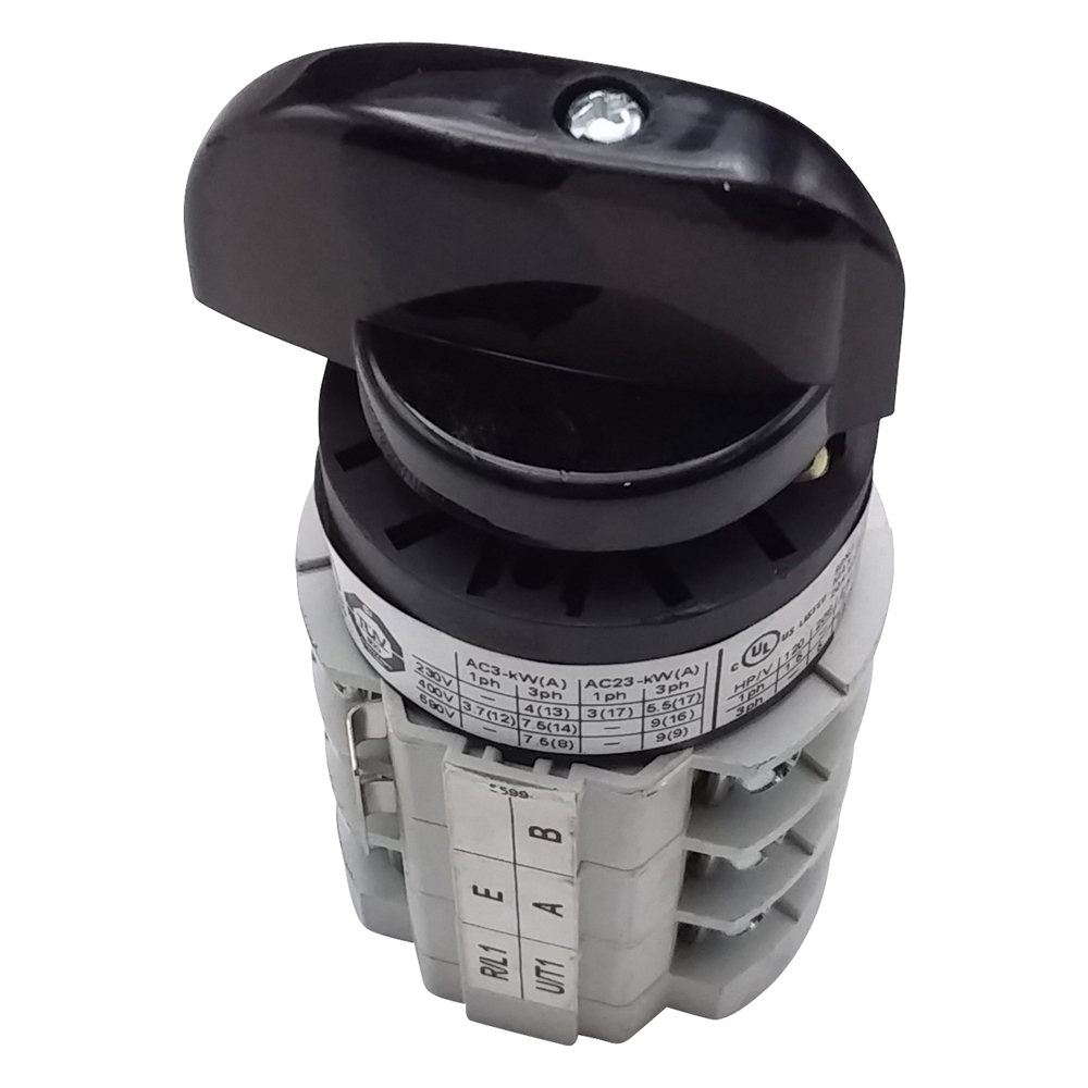 COMMUTATEUR 230/0/400 V. POUR