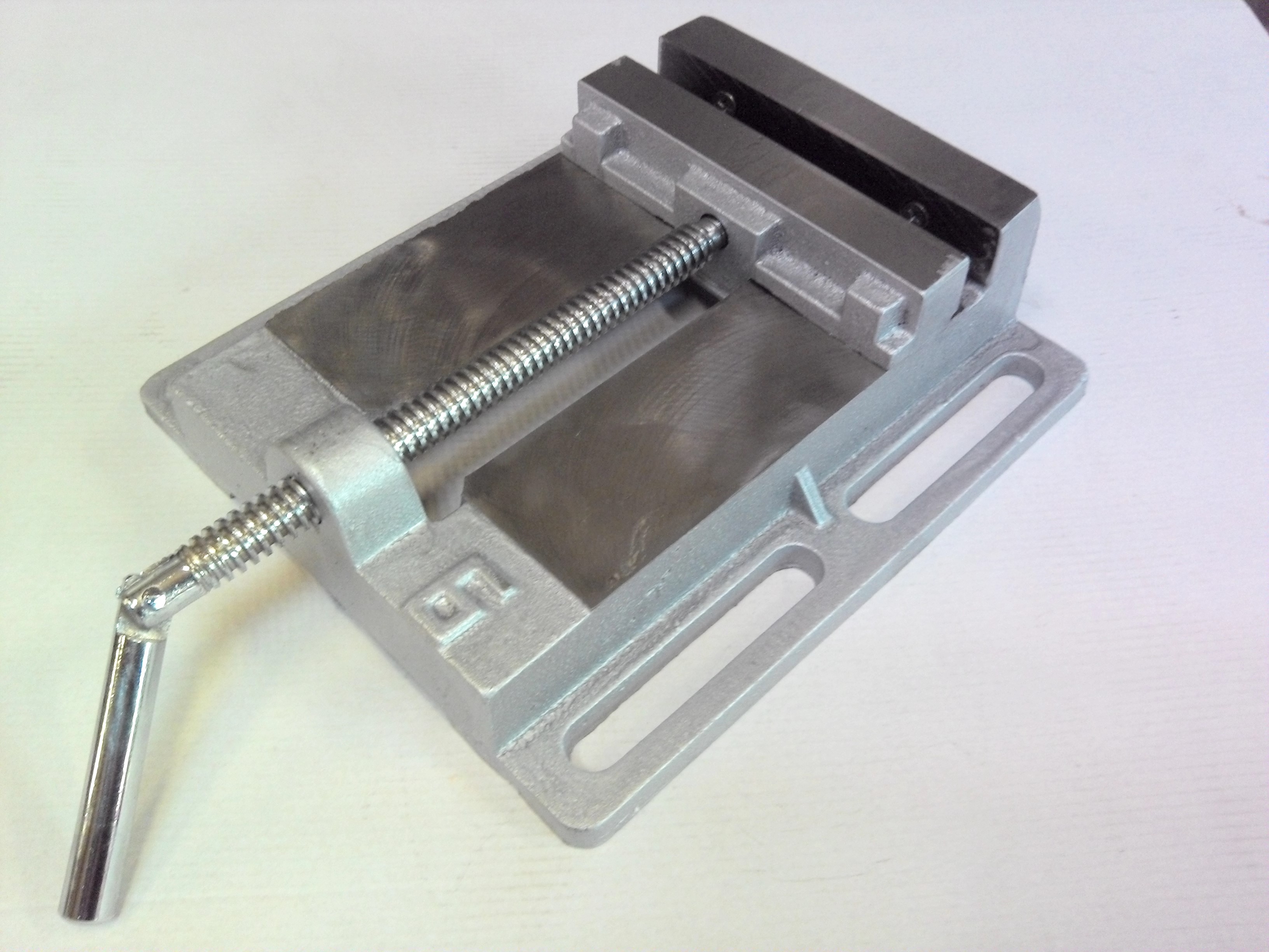 ETAU E 150 (SANS JEU DE BRIDES)